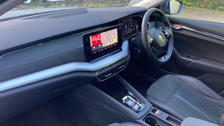 Skoda Octavia 1.4 TSI iV SE L DSG 5dr Estate